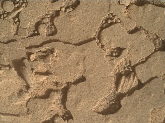 Sol 4435: Mars Hand Lens Imager (MAHLI)