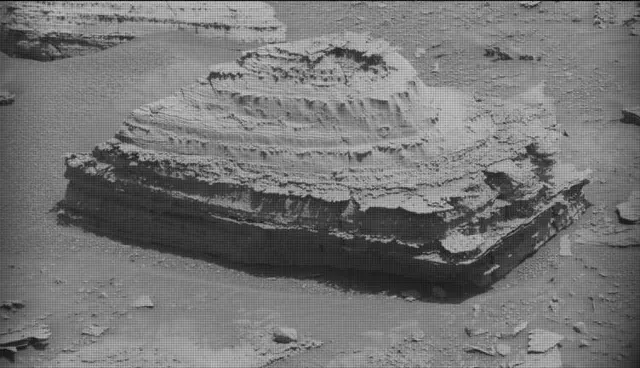 Sol 4437: Mast Camera (Mastcam)