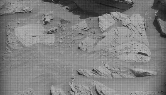 Sol 4437: Mast Camera (Mastcam)