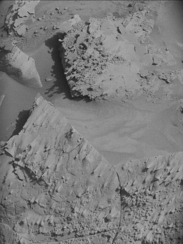 Sol 4437: Mast Camera (Mastcam)