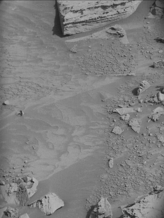 Sol 4437: Mast Camera (Mastcam)