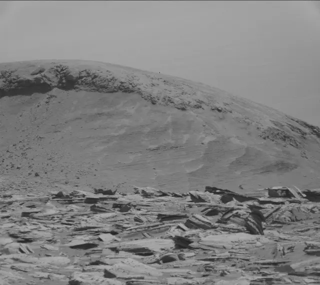 Sol 4437: Mast Camera (Mastcam)