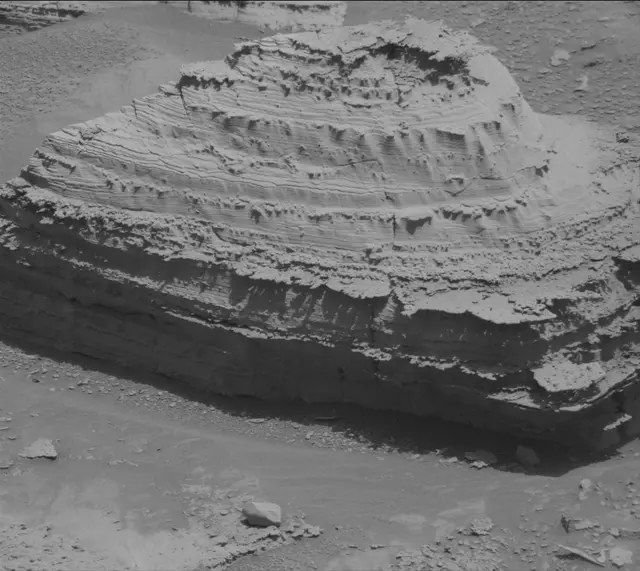 Sol 4437: Mast Camera (Mastcam)