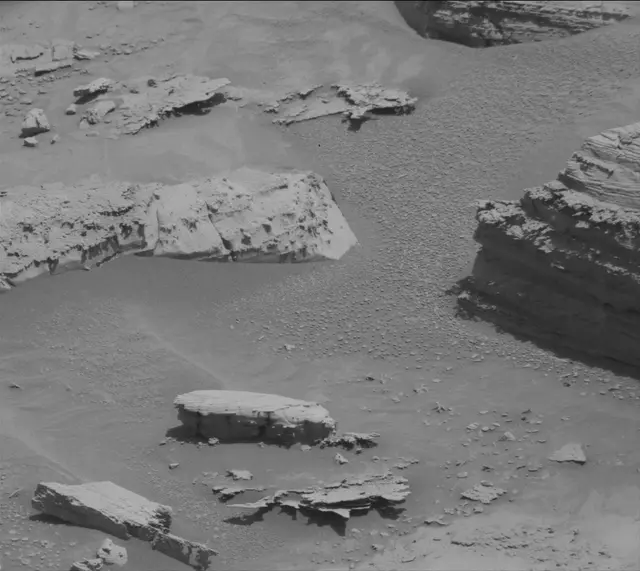 Sol 4437: Mast Camera (Mastcam)