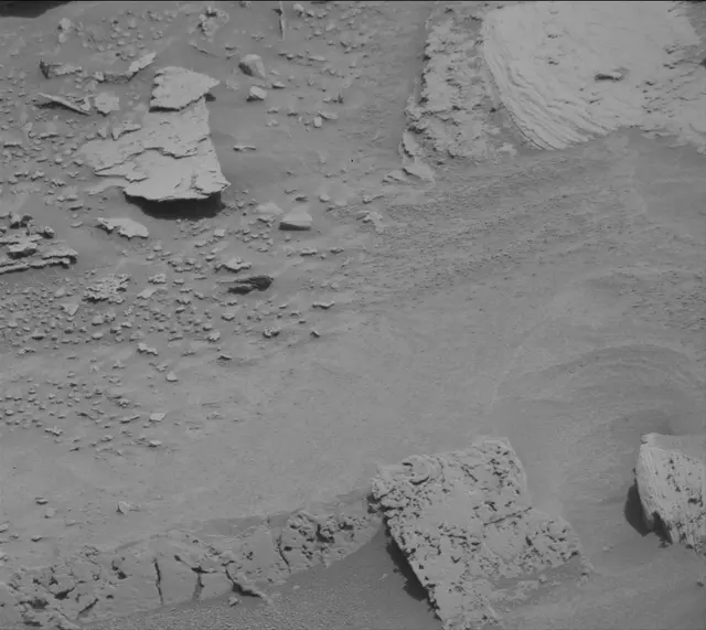 Sol 4437: Mast Camera (Mastcam)