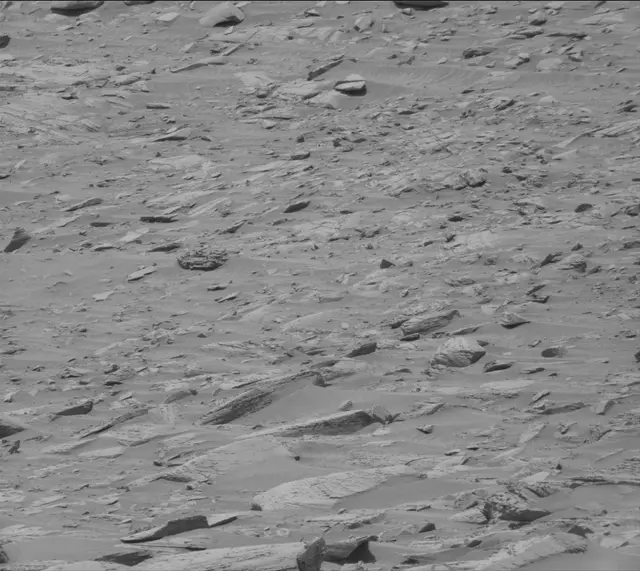 Sol 4437: Mast Camera (Mastcam)