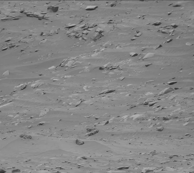 Sol 4437: Mast Camera (Mastcam)