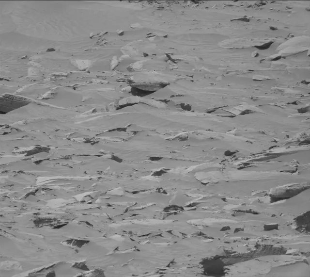 Sol 4437: Mast Camera (Mastcam)
