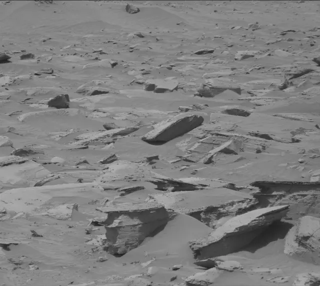 Sol 4437: Mast Camera (Mastcam)