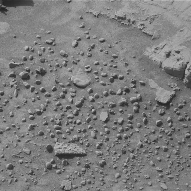 Sol 4437: Mast Camera (Mastcam)