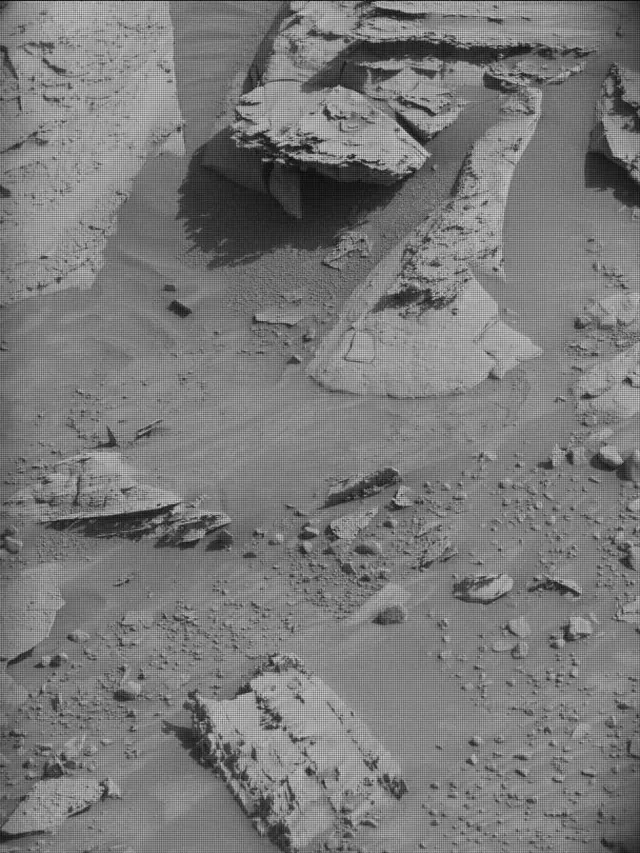 Sol 4439: Mast Camera (Mastcam)
