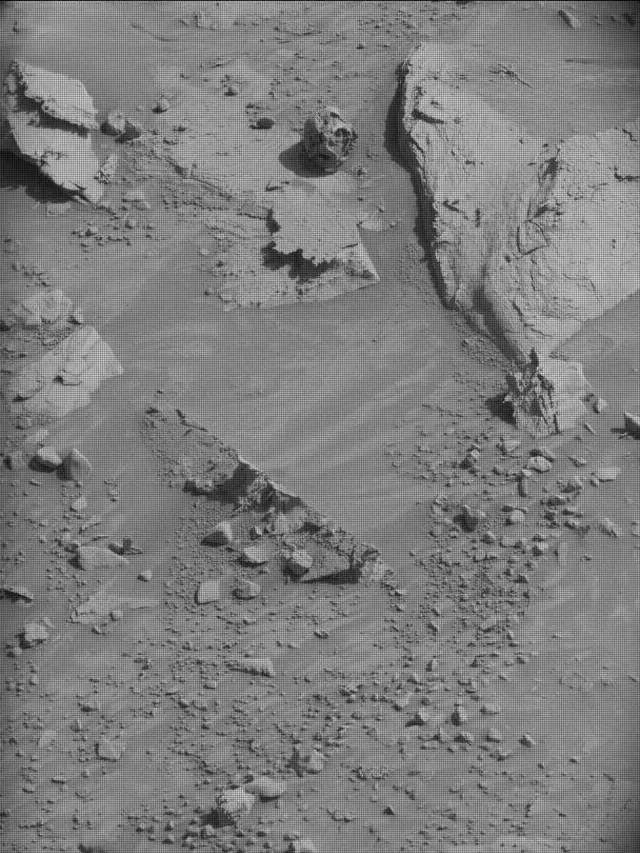 Sol 4439: Mast Camera (Mastcam)