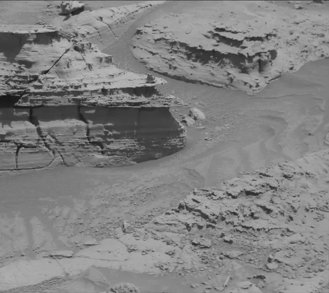 Sol 4439: Mast Camera (Mastcam)