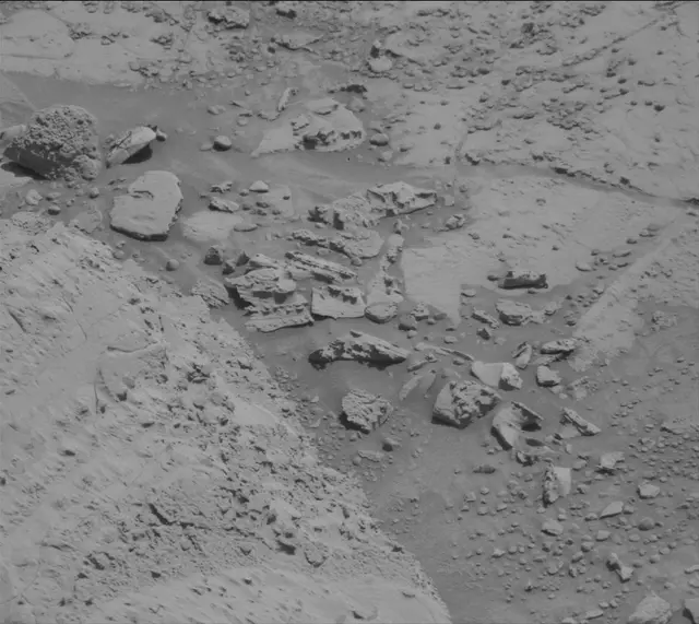 Sol 4439: Mast Camera (Mastcam)