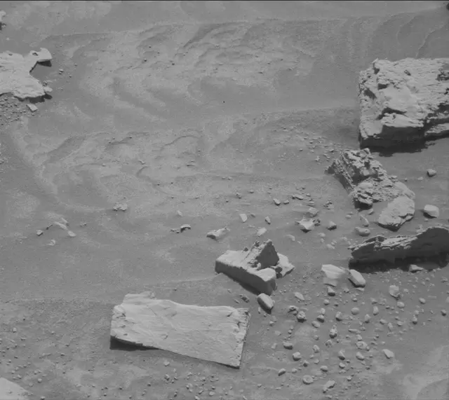 Sol 4439: Mast Camera (Mastcam)