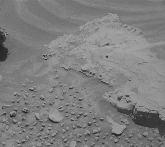 Sol 4439: Mast Camera (Mastcam)