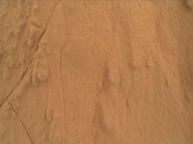 Sol 4439: Mars Hand Lens Imager (MAHLI)
