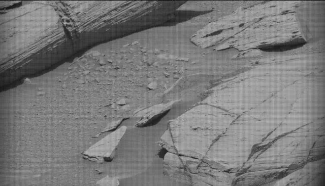 Sol 4443: Mast Camera (Mastcam)