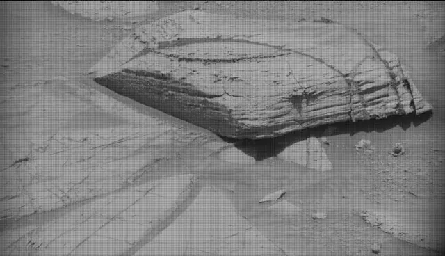 Sol 4443: Mast Camera (Mastcam)