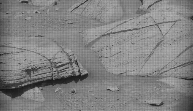 Sol 4443: Mast Camera (Mastcam)
