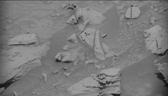 Sol 4443: Mast Camera (Mastcam)