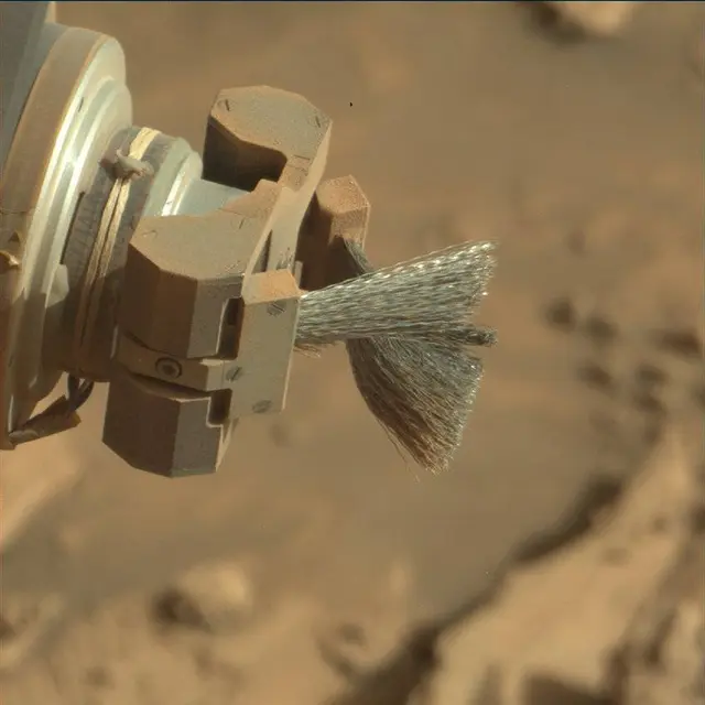 Sol 4443: Mast Camera (Mastcam)