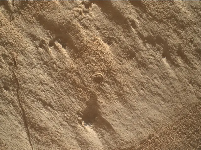 Sol 4443: Mars Hand Lens Imager (MAHLI)