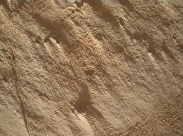 Sol 4443: Mars Hand Lens Imager (MAHLI)