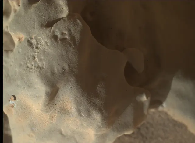 Sol 4443: Mars Hand Lens Imager (MAHLI)