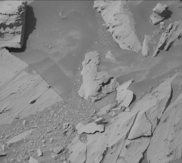 Sol 4444: Mast Camera (Mastcam)