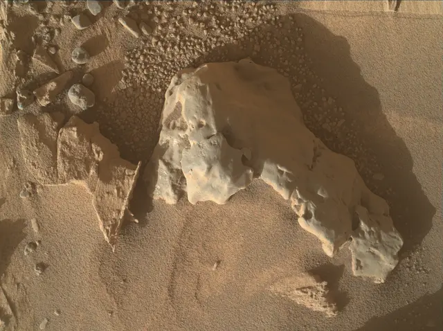 Sol 4444: Mars Hand Lens Imager (MAHLI)
