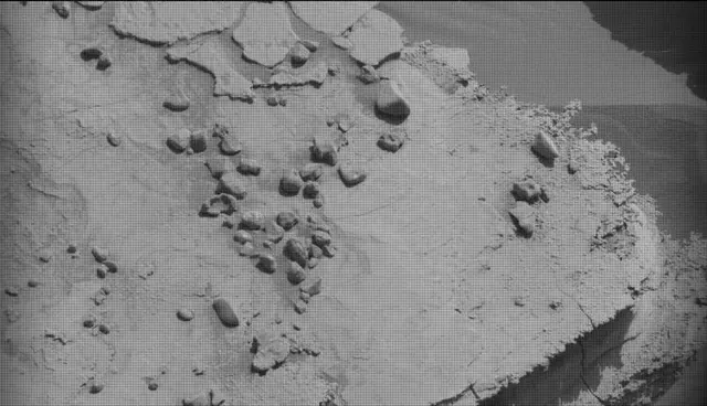 Sol 4446: Mast Camera (Mastcam)