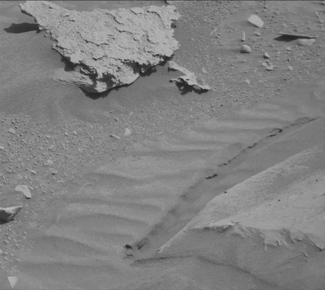 Sol 4446: Mast Camera (Mastcam)