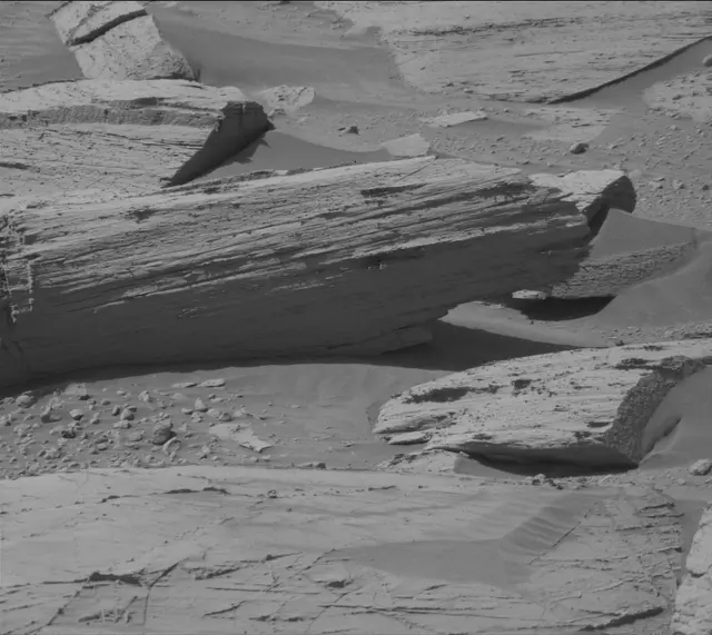 Sol 4446: Mast Camera (Mastcam)
