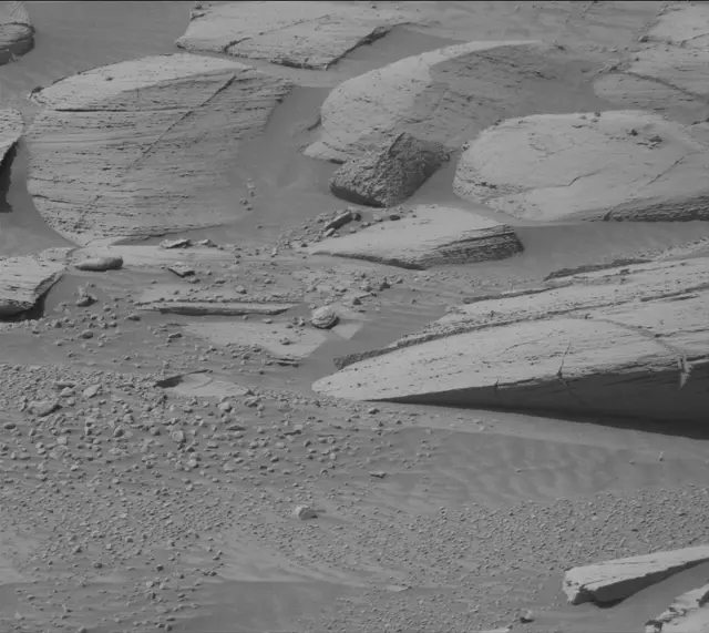 Sol 4446: Mast Camera (Mastcam)