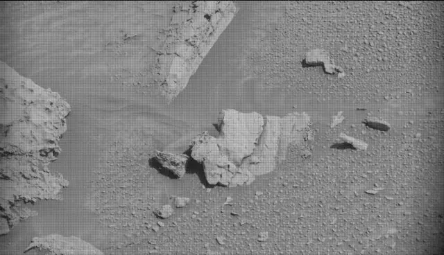 Sol 4449: Mast Camera (Mastcam)