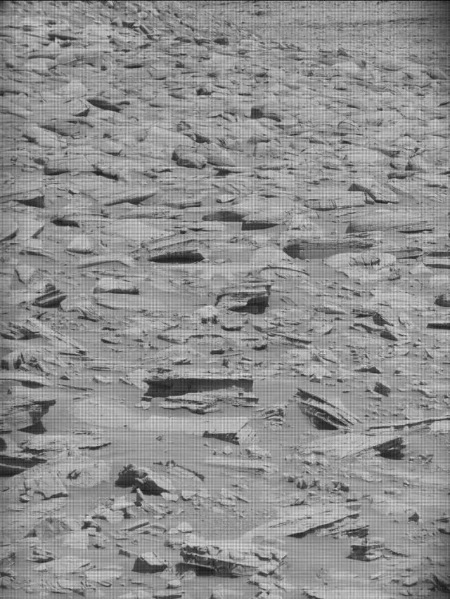 Sol 4449: Mast Camera (Mastcam)