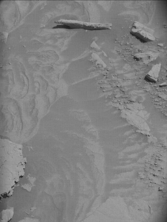 Sol 4449: Mast Camera (Mastcam)