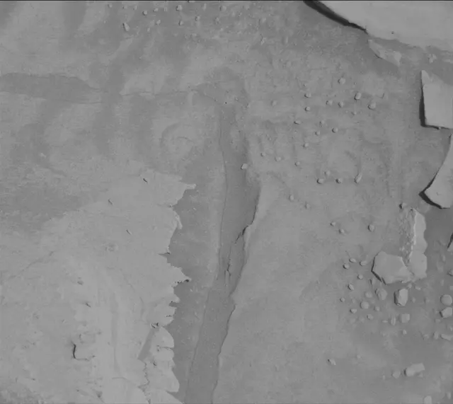 Sol 4449: Mast Camera (Mastcam)