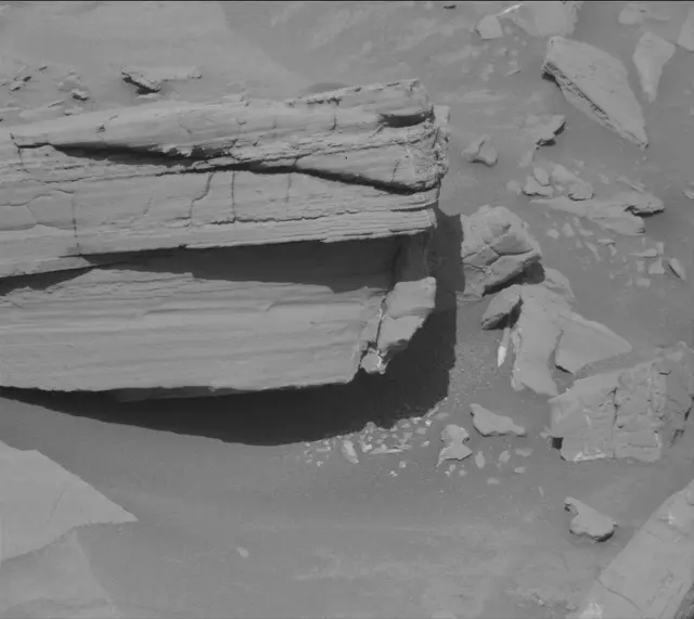 Sol 4449: Mast Camera (Mastcam)