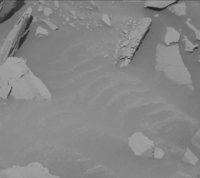 Sol 4449: Mast Camera (Mastcam)