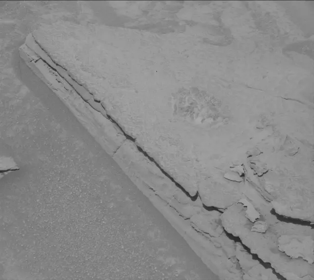 Sol 4449: Mast Camera (Mastcam)