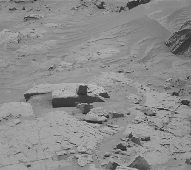 Sol 4452: Mast Camera (Mastcam)