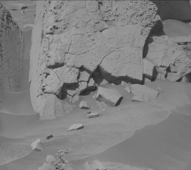 Sol 4454: Mast Camera (Mastcam)