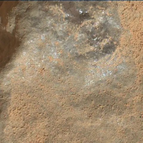 Sol 4455: Mars Hand Lens Imager (MAHLI)