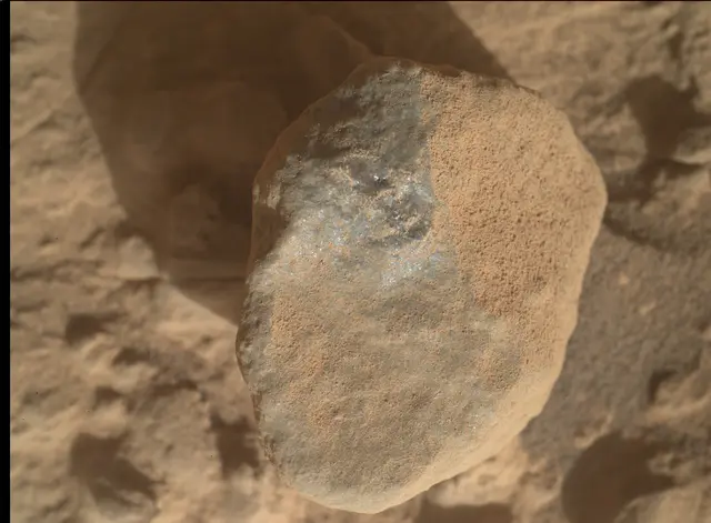 Sol 4455: Mars Hand Lens Imager (MAHLI)