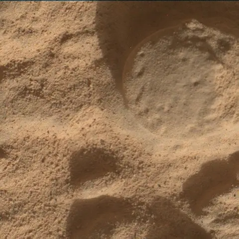 Sol 4455: Mars Hand Lens Imager (MAHLI)