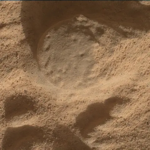 Sol 4455: Mars Hand Lens Imager (MAHLI)