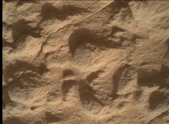 Sol 4455: Mars Hand Lens Imager (MAHLI)