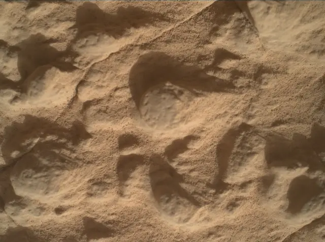 Sol 4455: Mars Hand Lens Imager (MAHLI)
